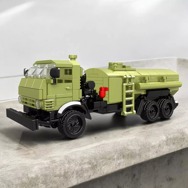 LKW Bundle Klemmbausteinset (UAZ Krankenwagen Kleinbus + URAL Expeditionsmobil + Kamaz LKW Tankwagen